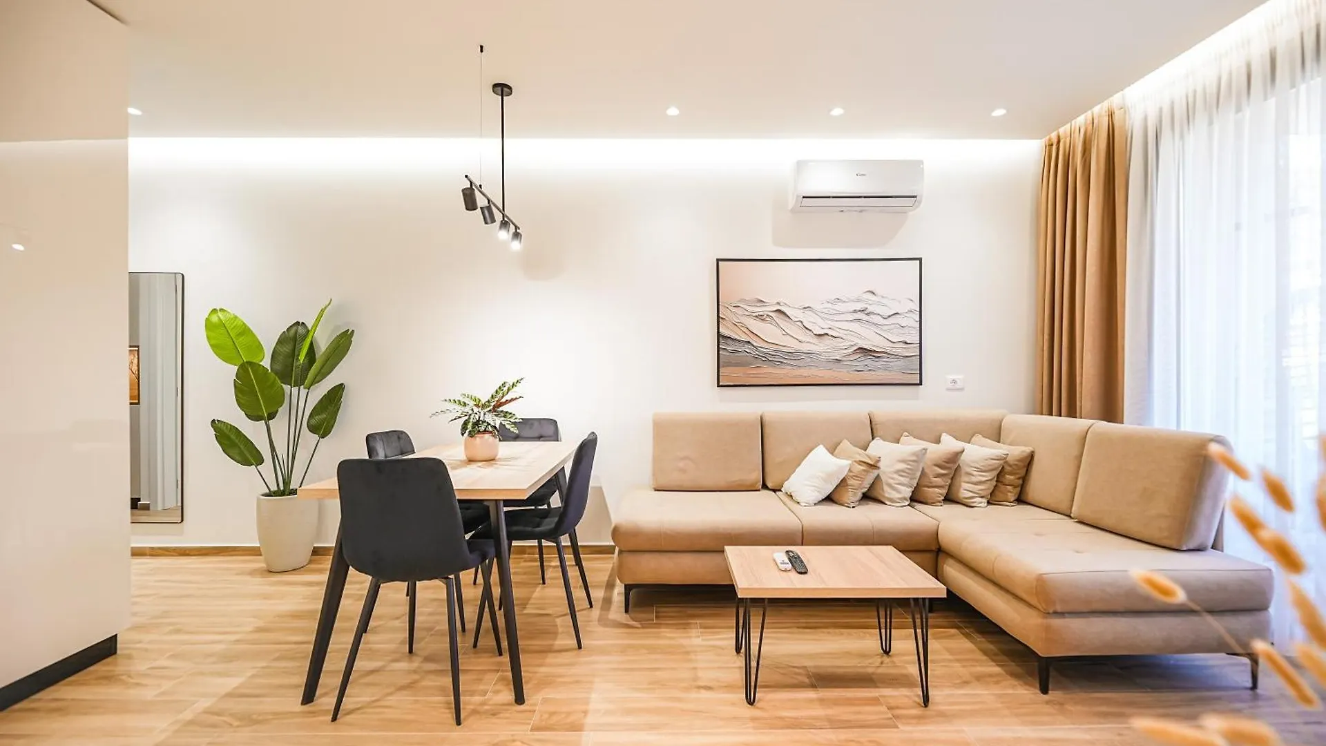 Aria'S Apartment Vlore